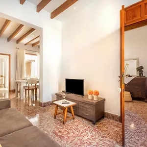 https://ca-na-francesca.balearic-islands.net