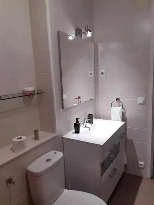 Apartment Exclusive House Close To Airport El Prat de Llobregat